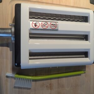 Newsets Pasta Roller KitchenAid Attachment With Cleaning Brush